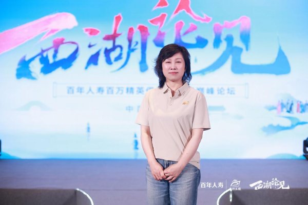 配资股票交易 百年人寿济宁中支李坤：八年深耕 破圈生长，一位保险代理人的时光淬炼